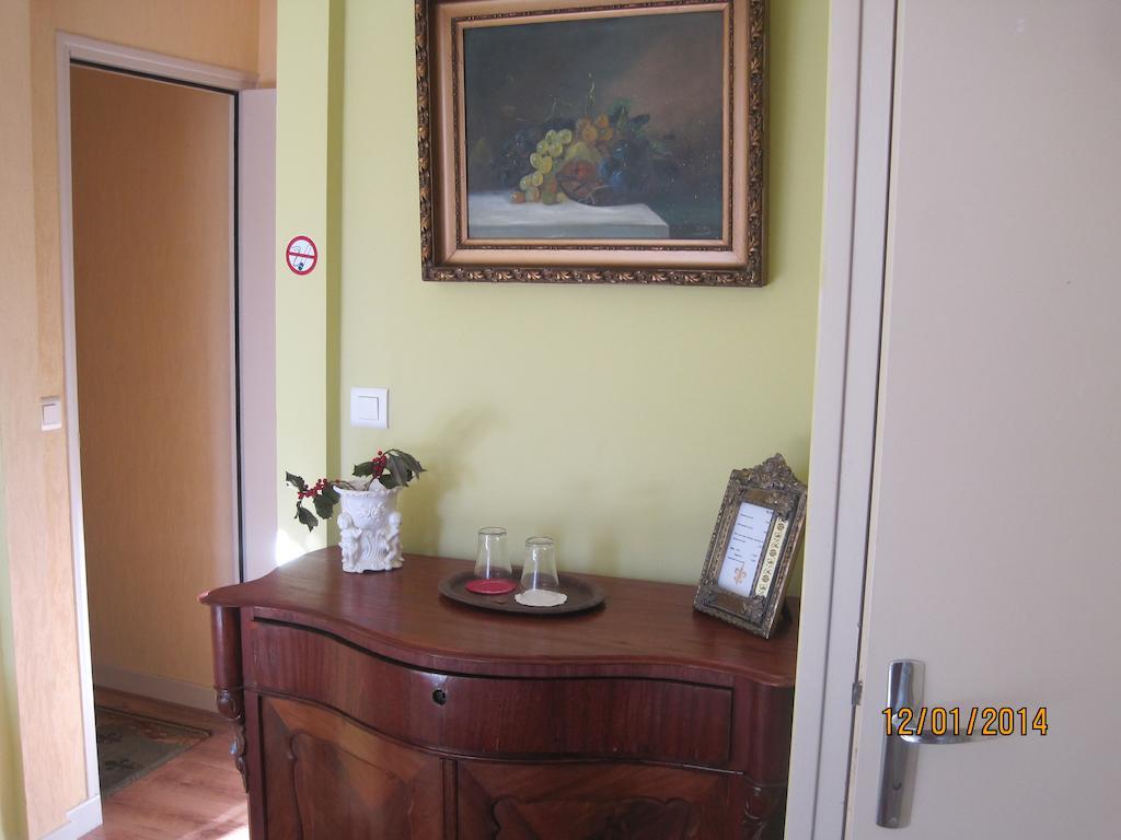 Hotel Le Commerce Neuville  Bilik gambar