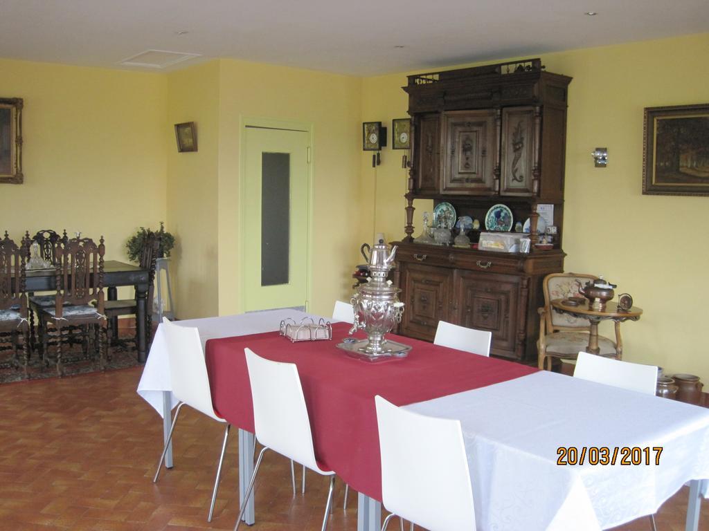 Hotel Le Commerce Neuville  Luaran gambar