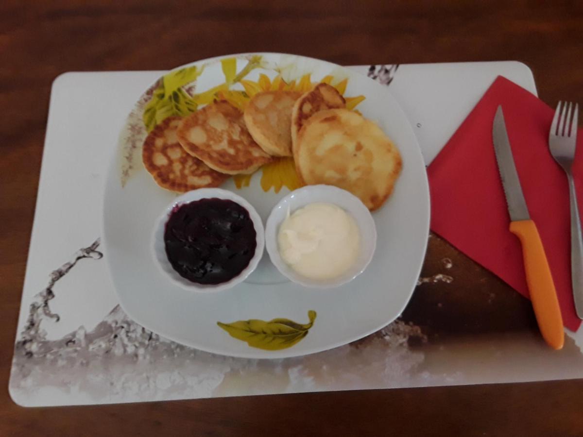 Hotel Le Commerce Neuville  Luaran gambar